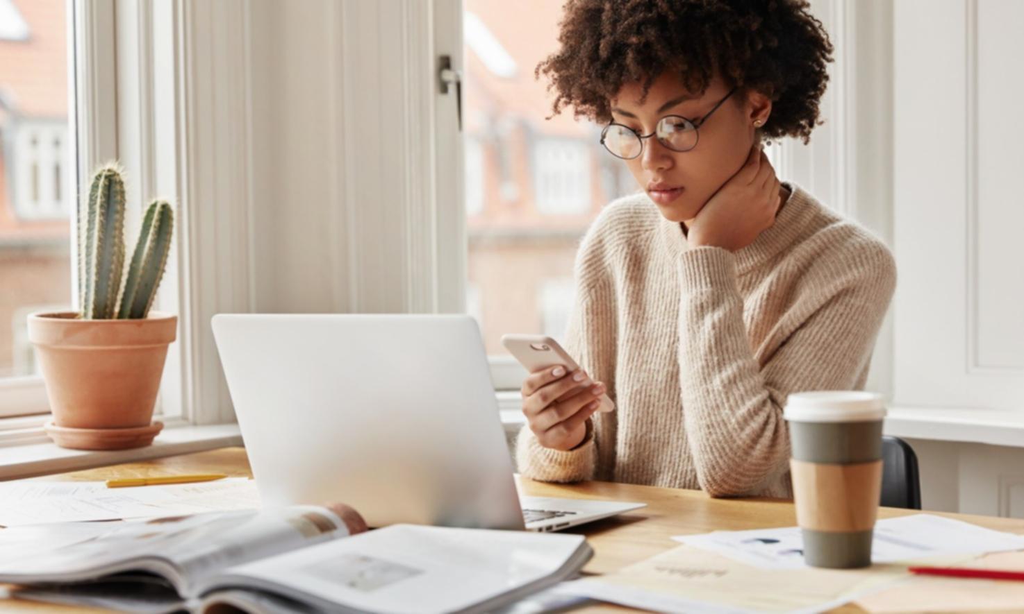 Detaillierte Finanzplanung und Dokumentenanalyse